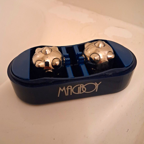 Magboy portable magnetic - magboy,